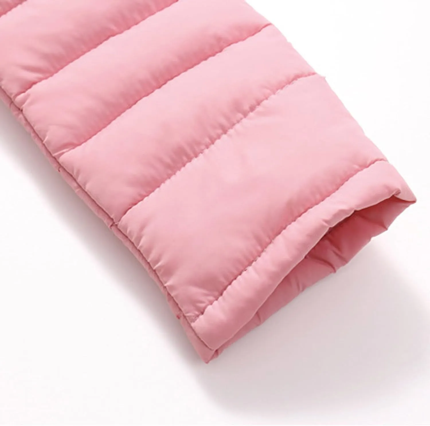 Boys Girls Packable Hooded Down Puffer Jacket Kids Winter Coat Water Resistant Quilted Puffer Jacket Snow Outwear