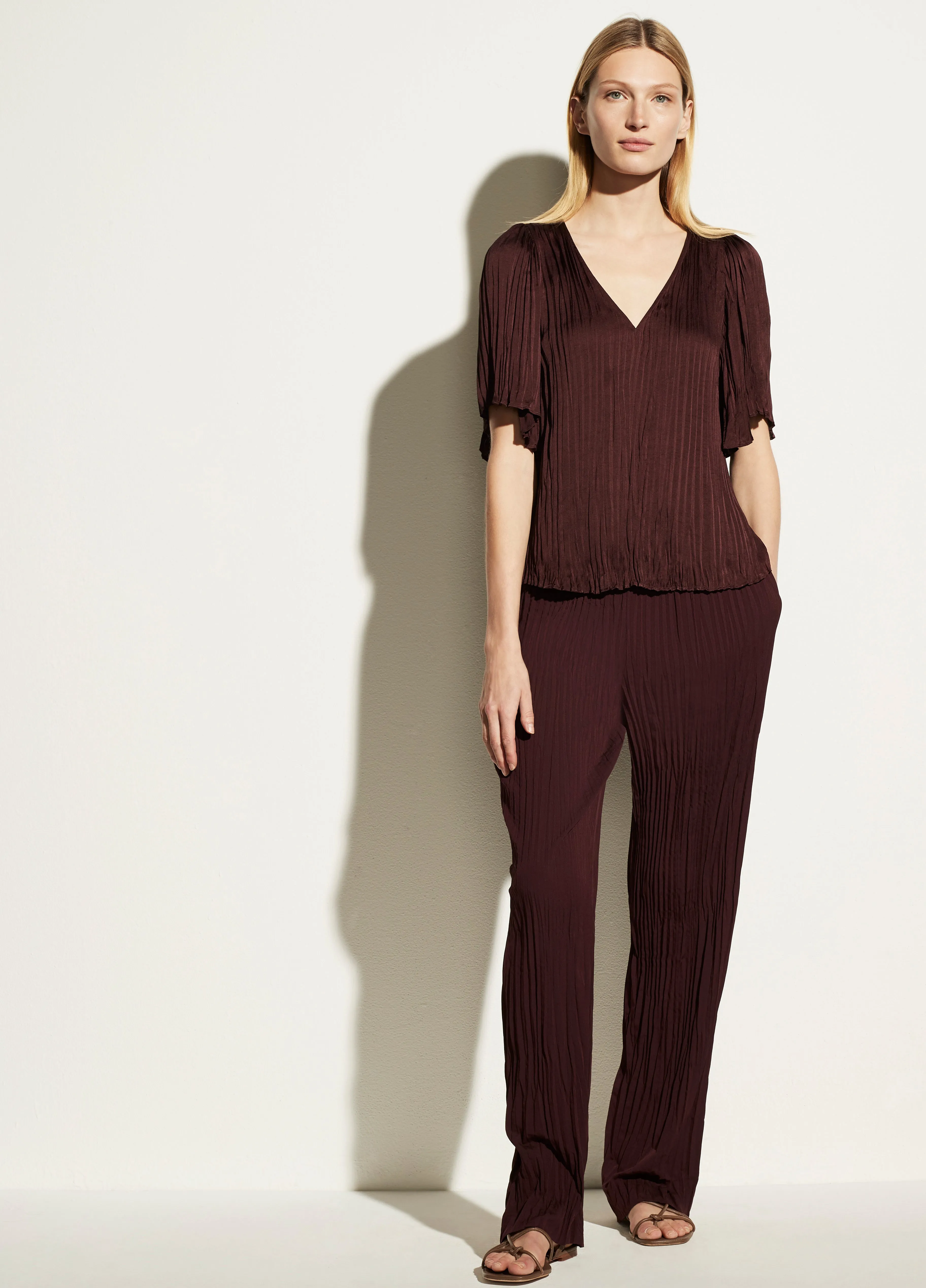 Crinkle Pull On Pant in Oxblood